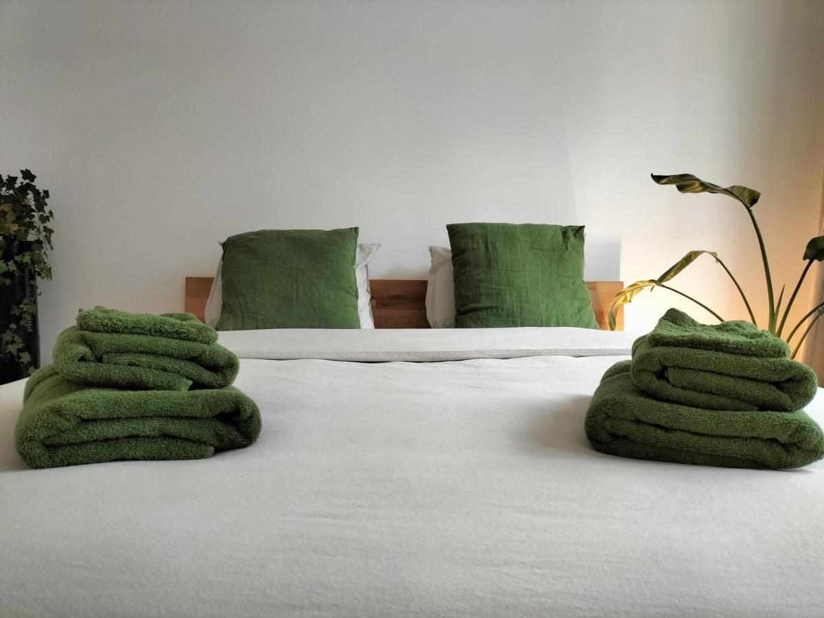 Sea La Vie Apartment